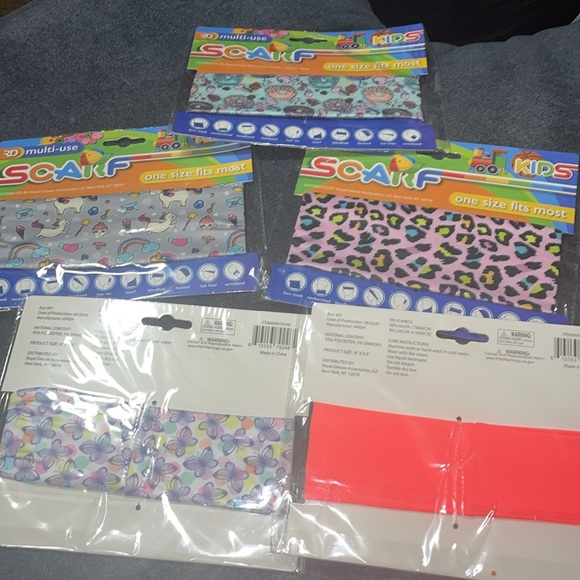 Scarf - Picture 3 of 3